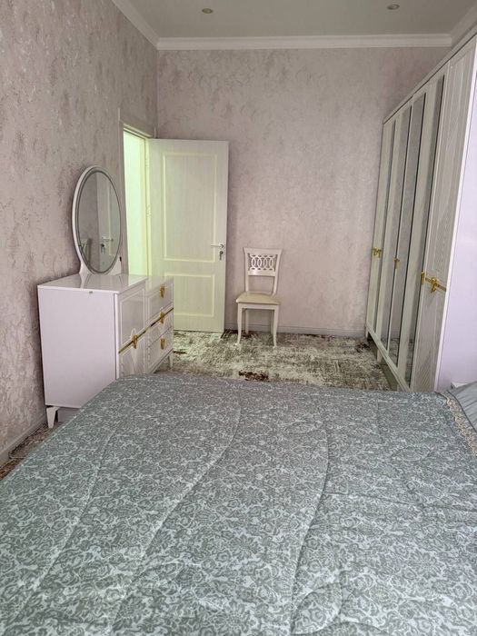 Беззакс Кунлик 3 хоналик квартира