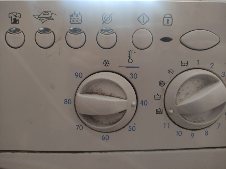 Стиральная машина Indesit