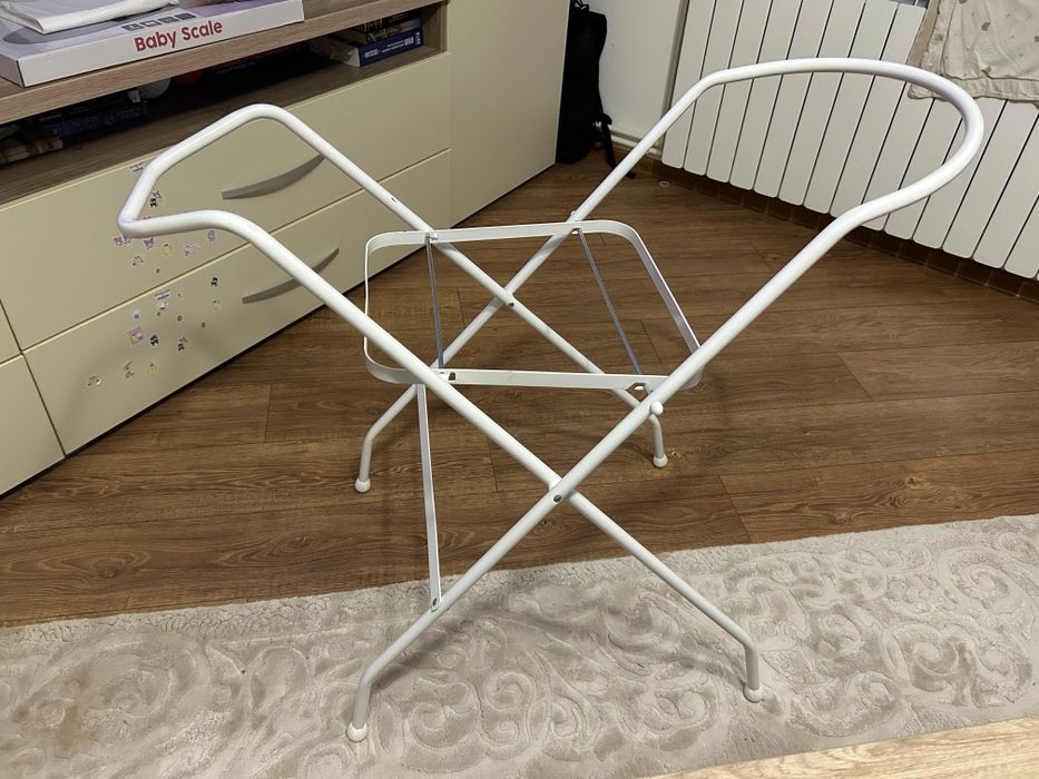 Vând suport cadita bebe