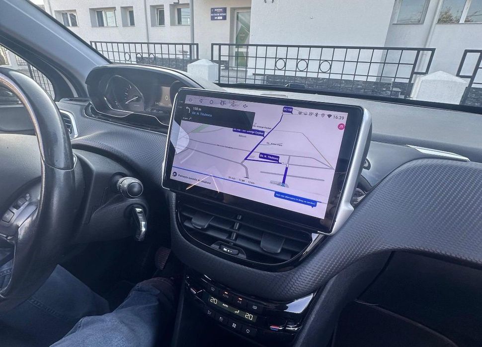 Navigatie Android  Peugeot 2008