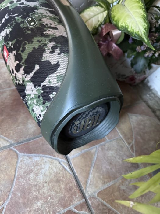 Boxa jbl Boombox 2 impecabila