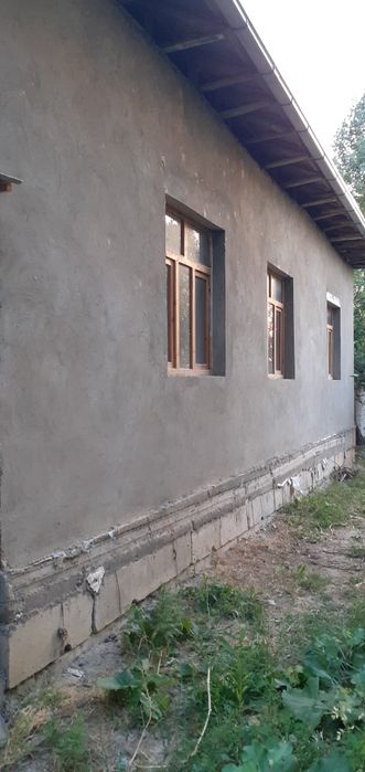 Учаска  ва уи сотилади