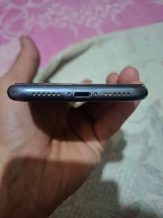 Iphone 11 karopka bilan