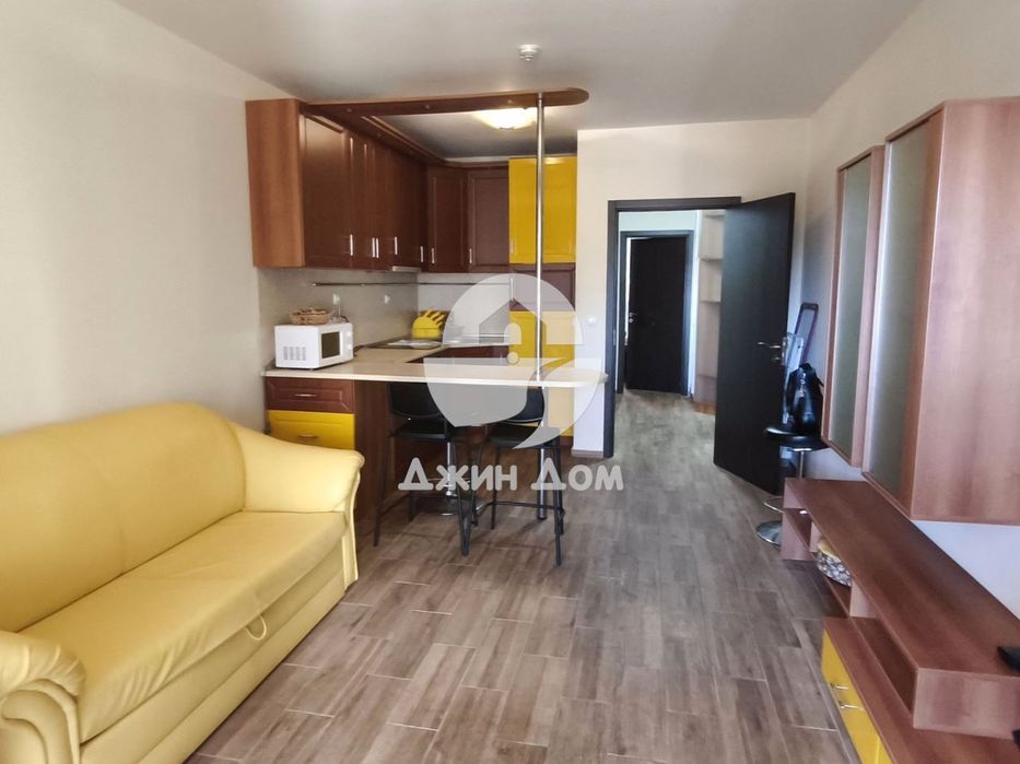 Продава се Двустаен апартамент в к.к. Слънчев бряг - 60 кв.м за 944 €/кв.м - Снимка #2