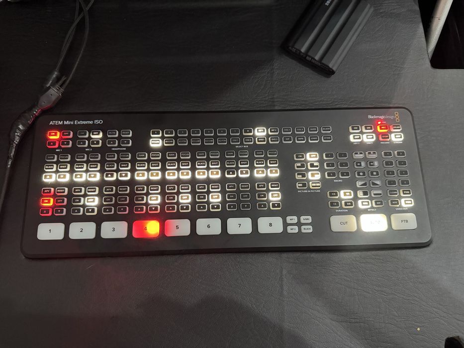 Jonli efir hamda joyida mantaj qilib berish xizmatlari