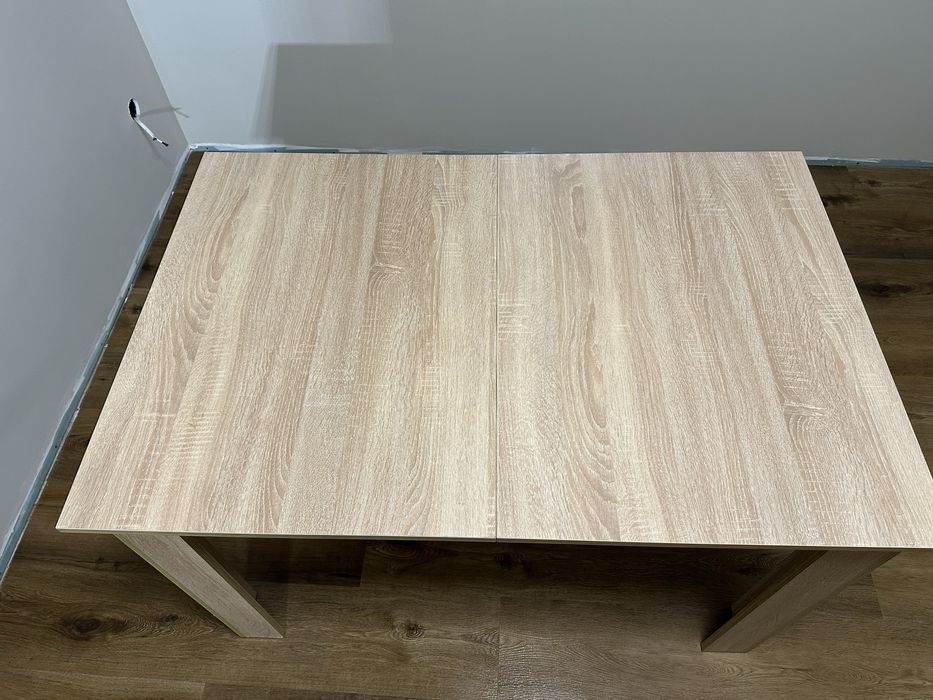 Трапезна маса цвят дъб Сонома