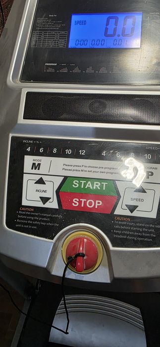 Продам беговую дорожку 110кг