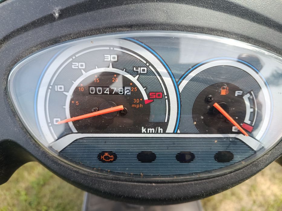 Продам скутер 125см3