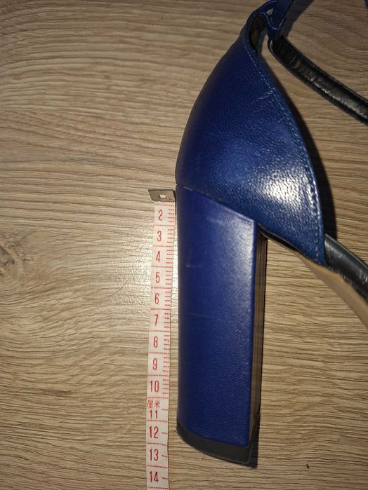 Красивые босоножки размер 39