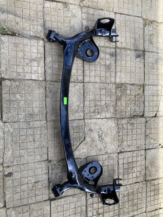 Заден мост за тойота урбан крузер/toyota urban cruiser 1.4D4D 4x4