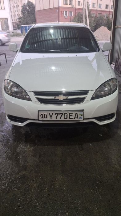 Chevrolet Jentra