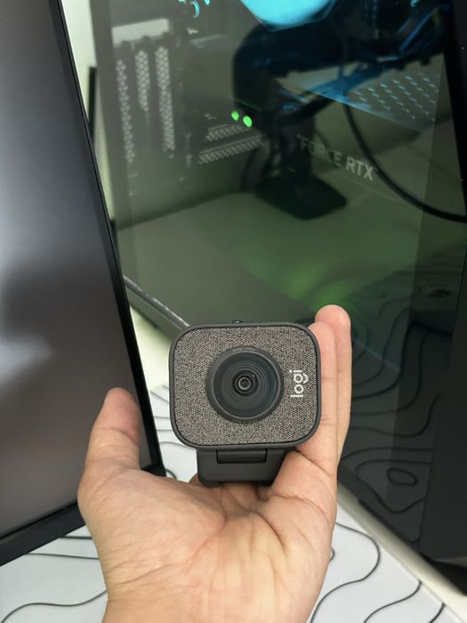 logitech streamcam