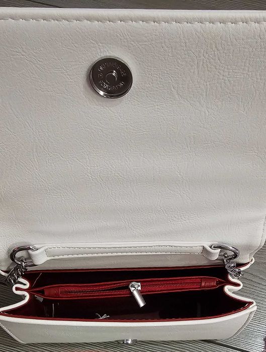 Дизайнерска чанта през рамо