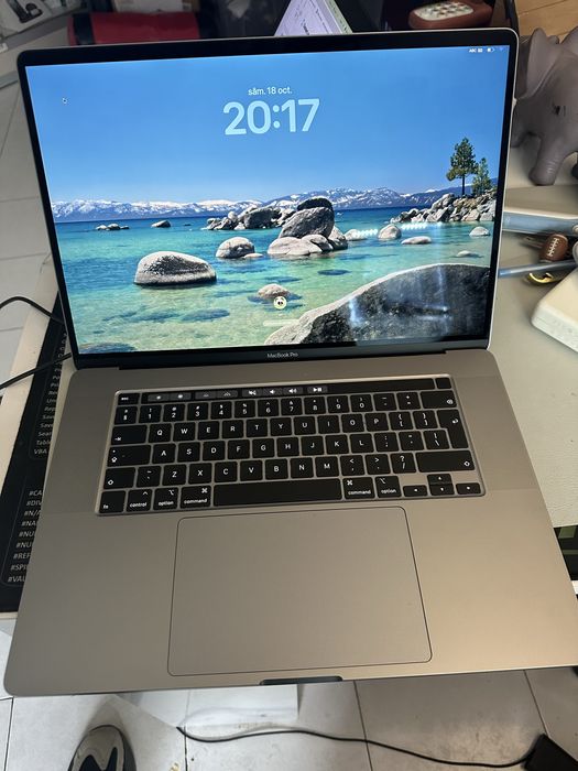 MacBook Pro 16” 2019 i7 32GB RAM 512GB SSD Radeon Pro 5300M Bucuresti ...