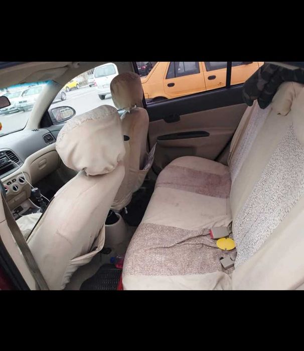 Dezmembrez hyundai accent III 1,4 benzina