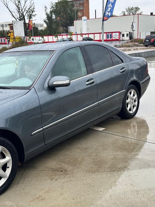 De vânzare  s 320 cdi an 2005