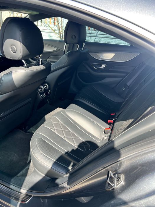 Mercedes CLS 400d 4MATIC AMG 2019 | 340 CP | Full Options | Masaj | Ventilație | Keyless