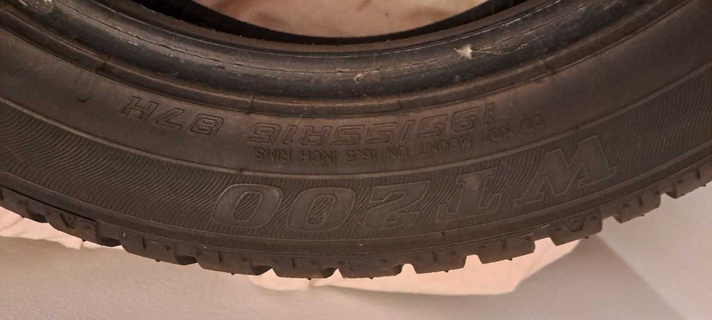 зимни гуми 195/55R16 4бр Sumitomo 1955516 без забележки