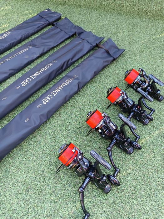 SET 4 Lansete Crap Diamant Alb 3.60 4.0Lbs din 3 Tronsoane + 4 Mulinet