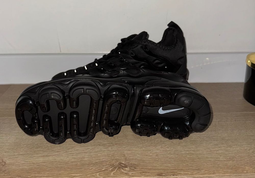 Чисто Нови Nike Air Vapormax Plus