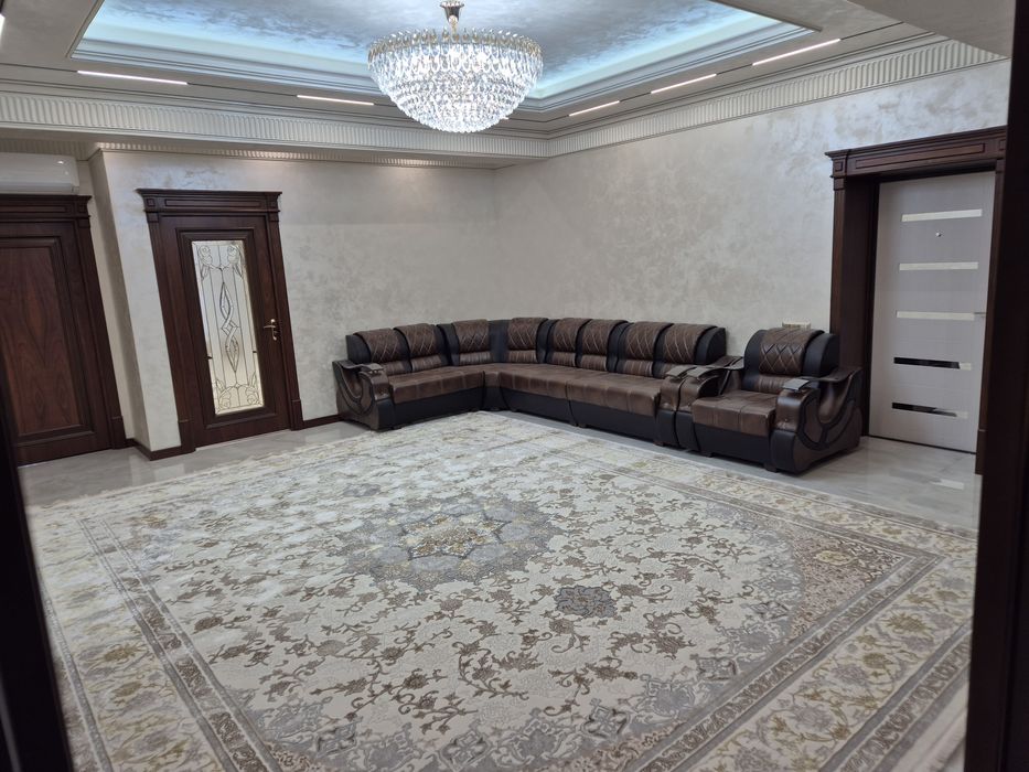 Аренда квартира 130кв