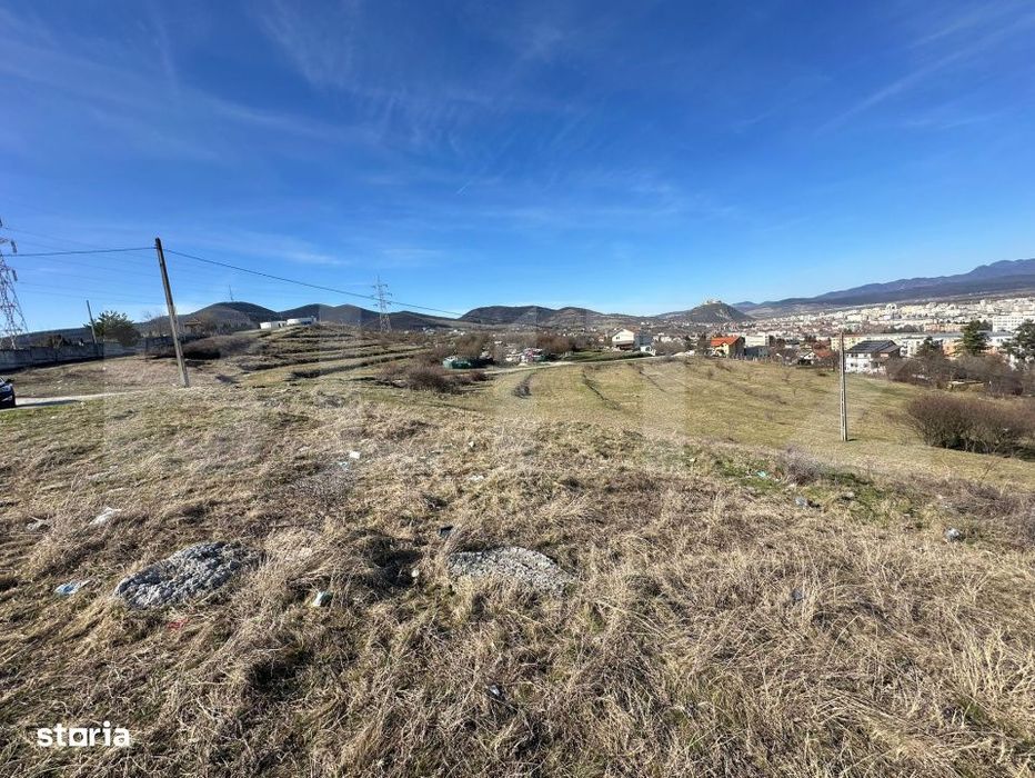 Teren 1830 mp Deva – extravilan cu demersuri intravilan – posibili