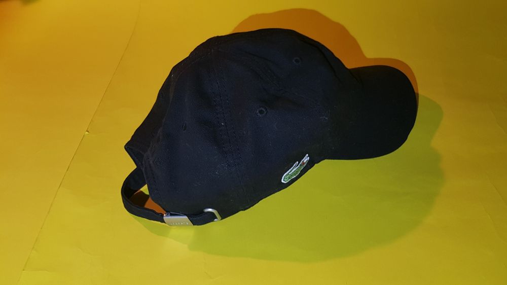 Шапки.   HARKILA.   Lacoste