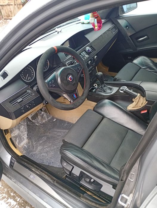 Vând BMW 525 mașina întreținută