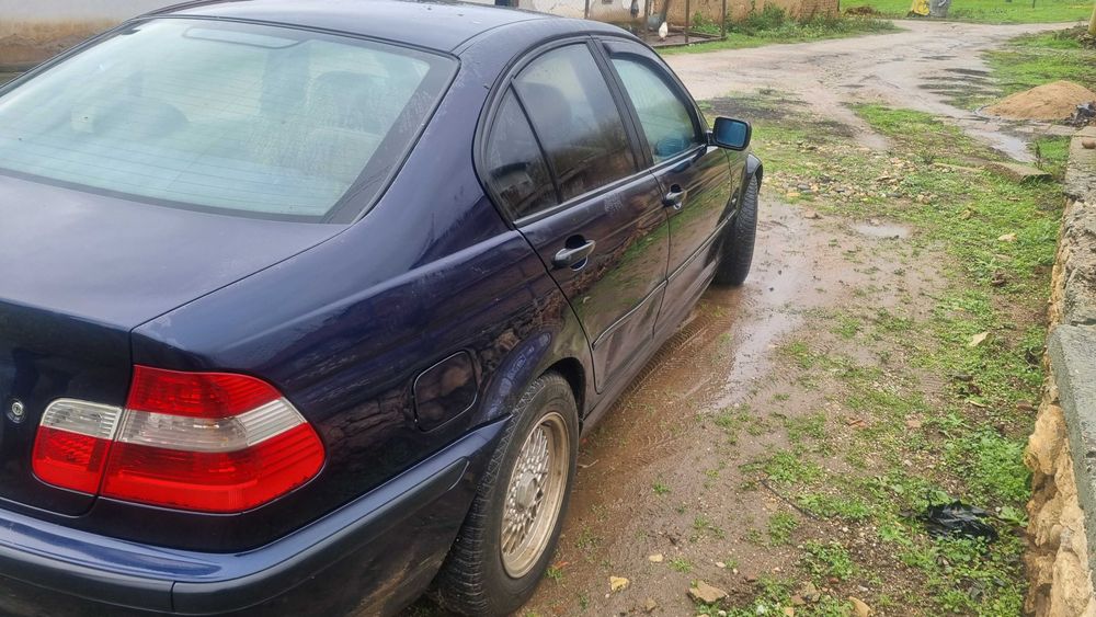 BMW 318 / 2001г./ 2500лв. Бензин - газ, газовата уредба е на 2 години
