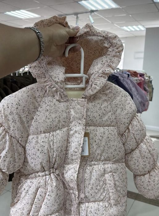 Продам куртку весна