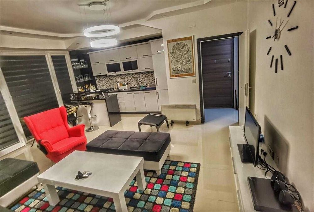 Дава се под наем Двустаен апартамент в Бургас, Възраждане - 57 кв.м за 229.5 € - Снимка #2