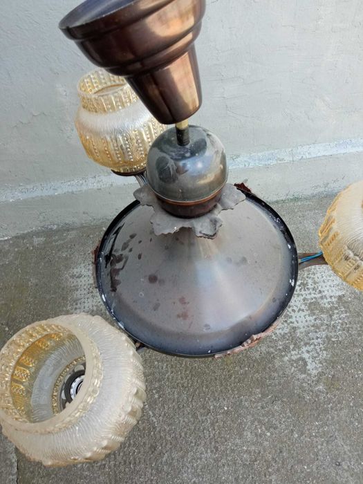 Lustră clasică artizanală