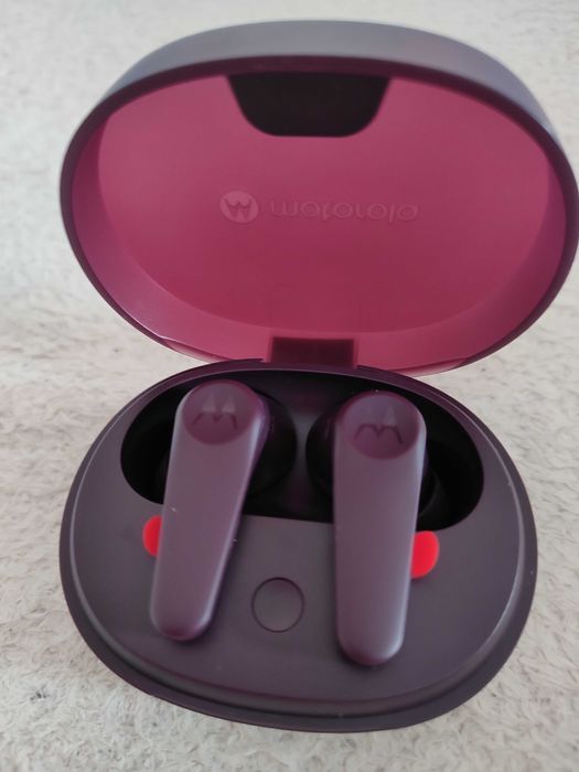 Căști noi pentru Motorola Edge 30 Fusion