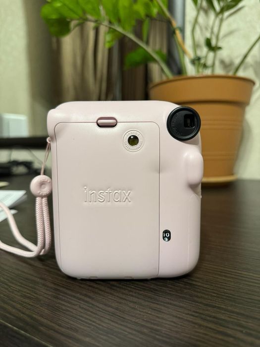 Fujifilm Instax Mini 12 (Blossom Pink)