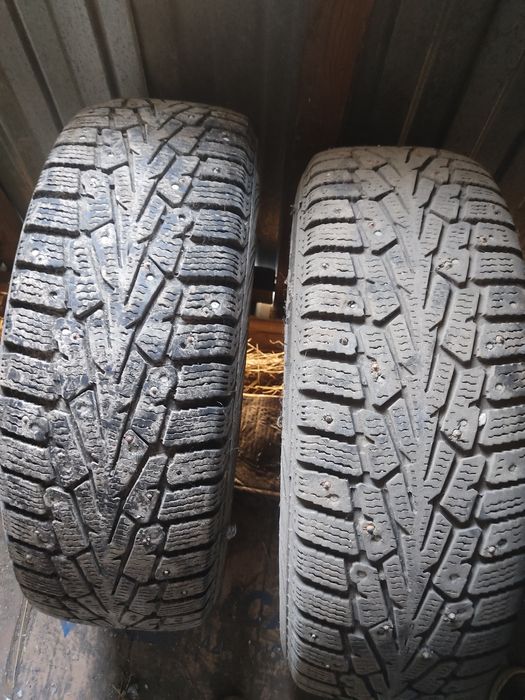 Продам покрышки зимние