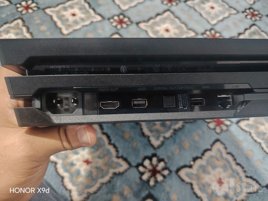 PlayStation 4 Pro 1TB