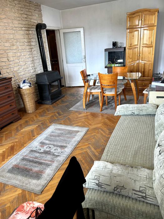 Апартамент под наем Apartment for rent