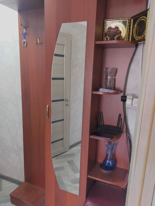 Продается  прихожая