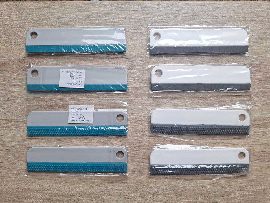 Скребок для мойки автостекол, зеркала, стекол дома-мягкая резина Оптом