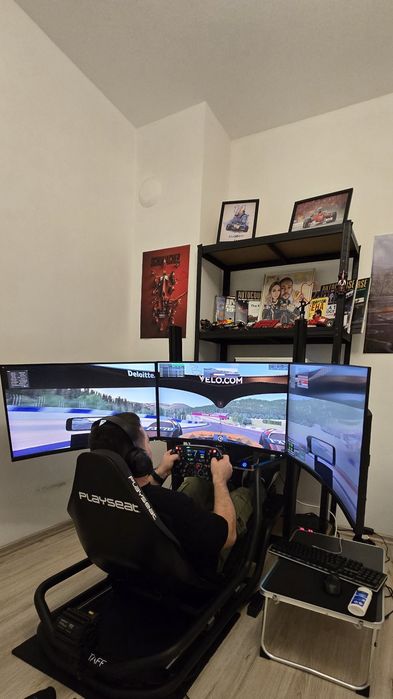 Playseat F1 Intelligence cockpit