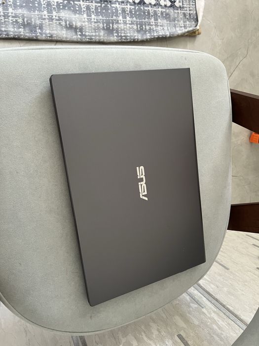 Ноутбук Asus Core i7