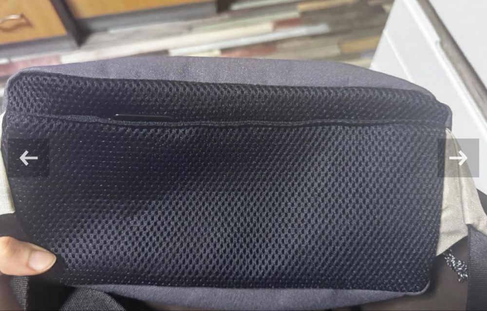 Adidas bumbag чисто нови чанти оригинални