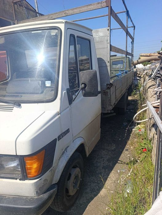 Бордови Камион Mercedes 410D
