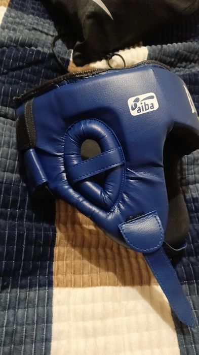 Продам боксерский шлем