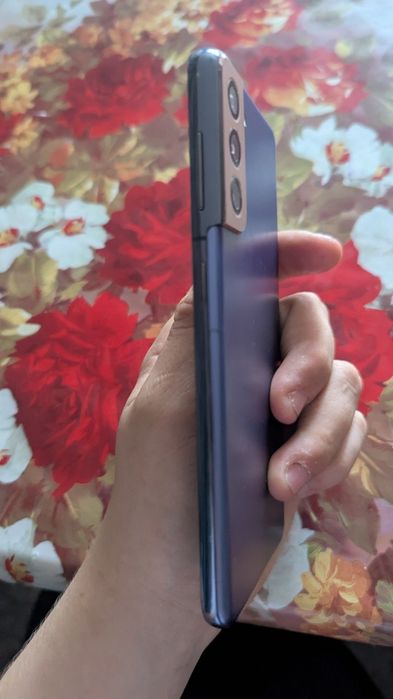 Samsung s21 почти идеал