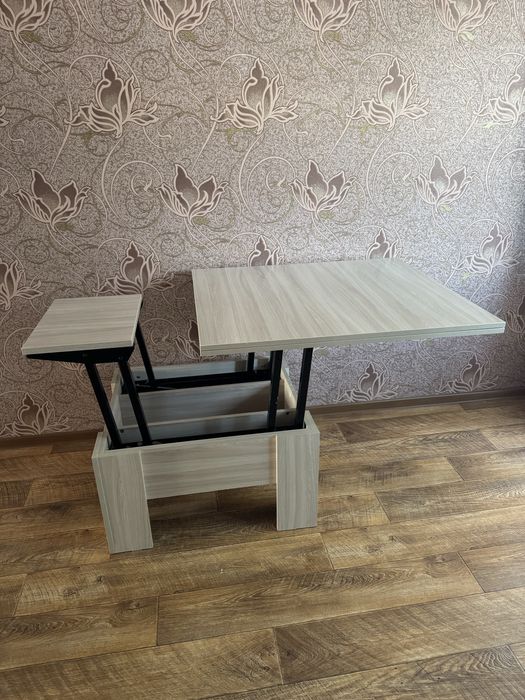 Продам стол раздвижной