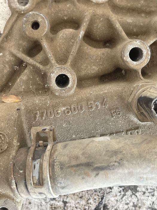 Carcasa Termostat Dacia Duster 2010 - > 1.6I 7700600514