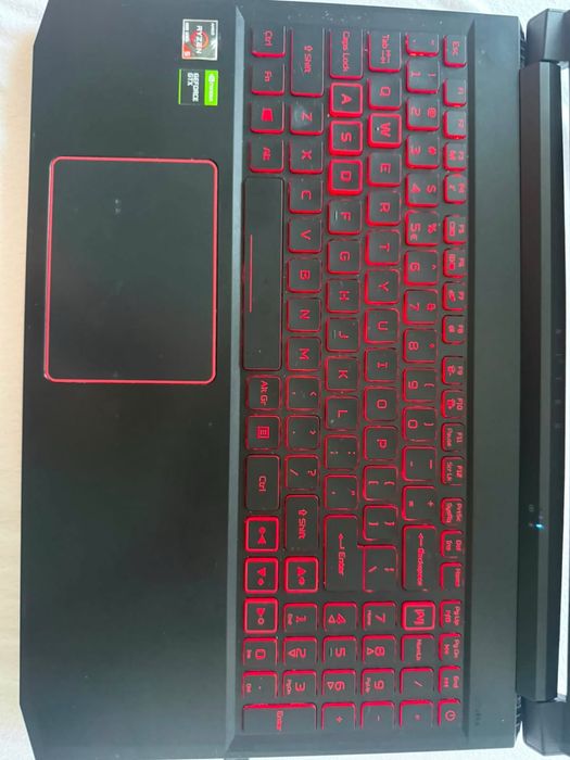Laptop gaming Acer nitro 5 144hz