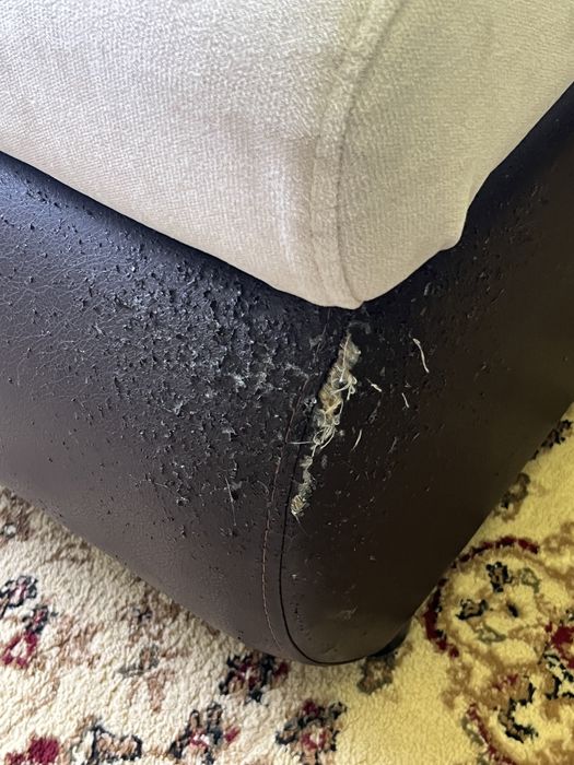 Диван уголок кожанный