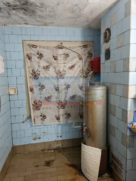 Къща в кв. Кристал